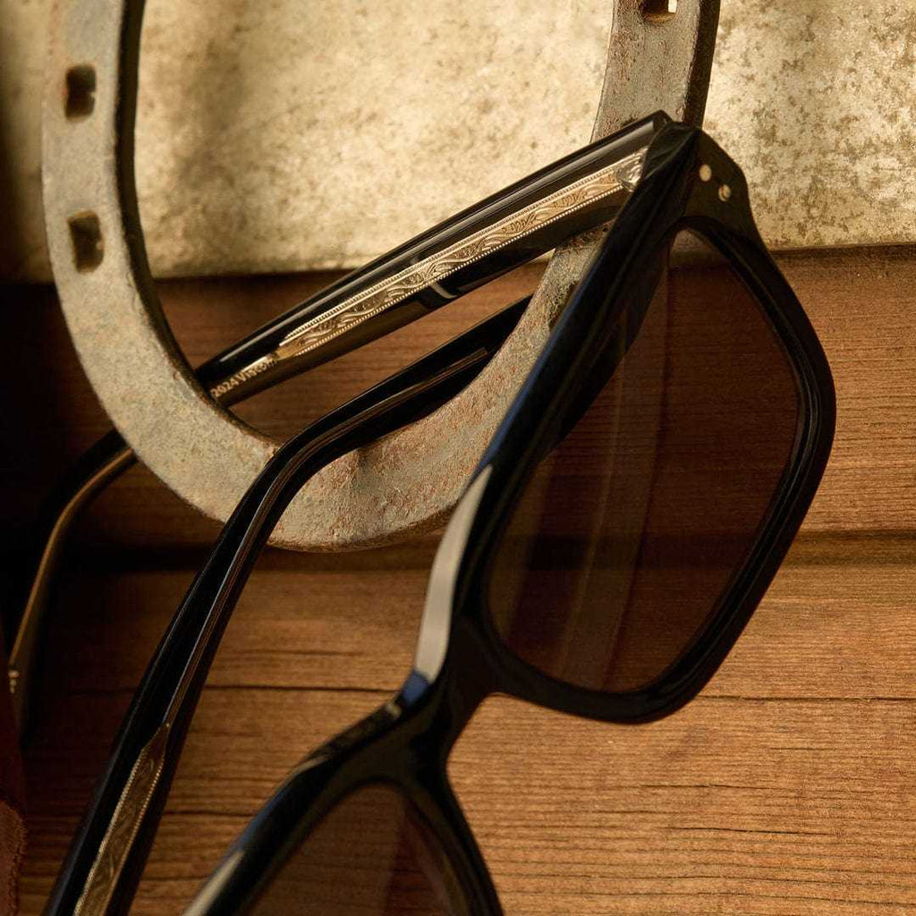 John Dutton by  DIFF x Yellowstone | Polarized Sunglasses